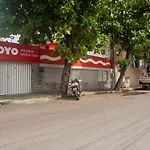 Oyo Pousada Nossa Casa - Varjota
