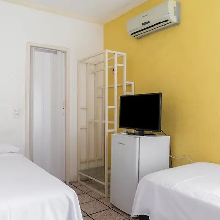 Hotel Oyo Pousada Nossa Casa - Varjota Fortaleza (Ceara)